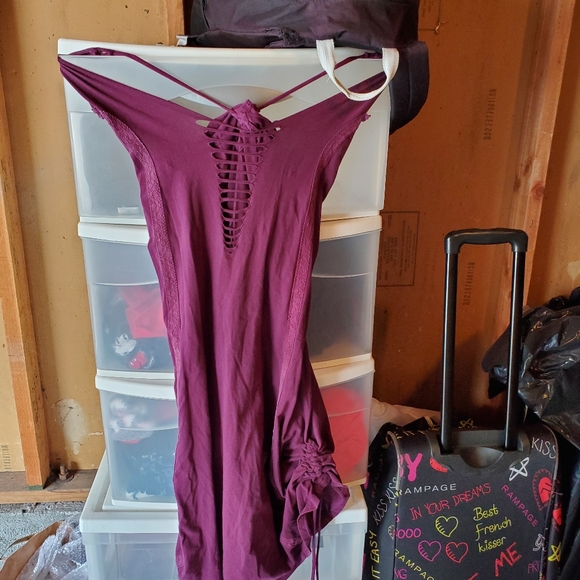 Dress - Picture 1 of 2